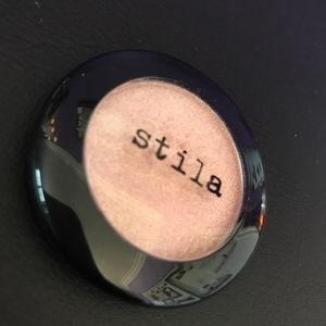 Stila Eyeshadow in Kitten